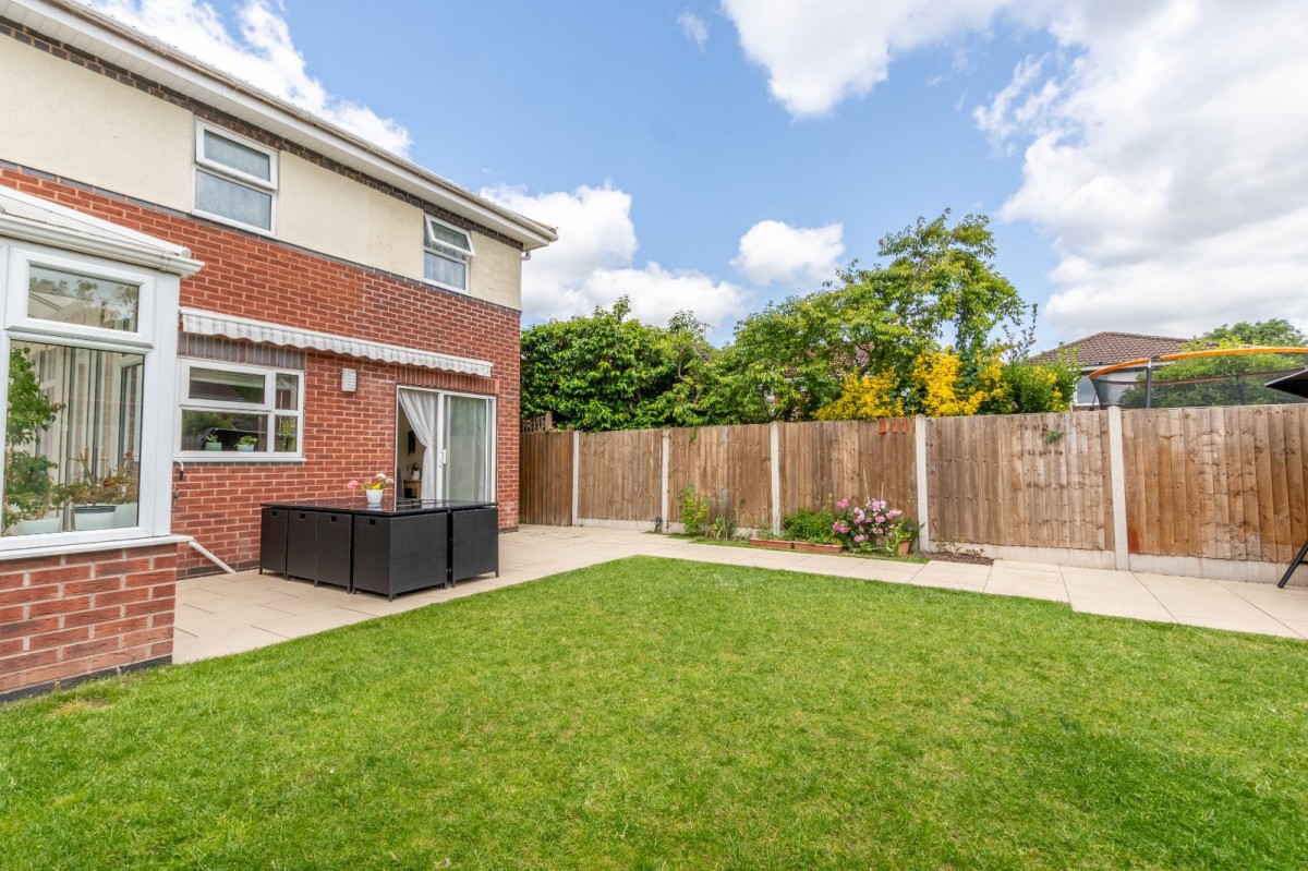 Long Meadow, Worcester, Worcestershire