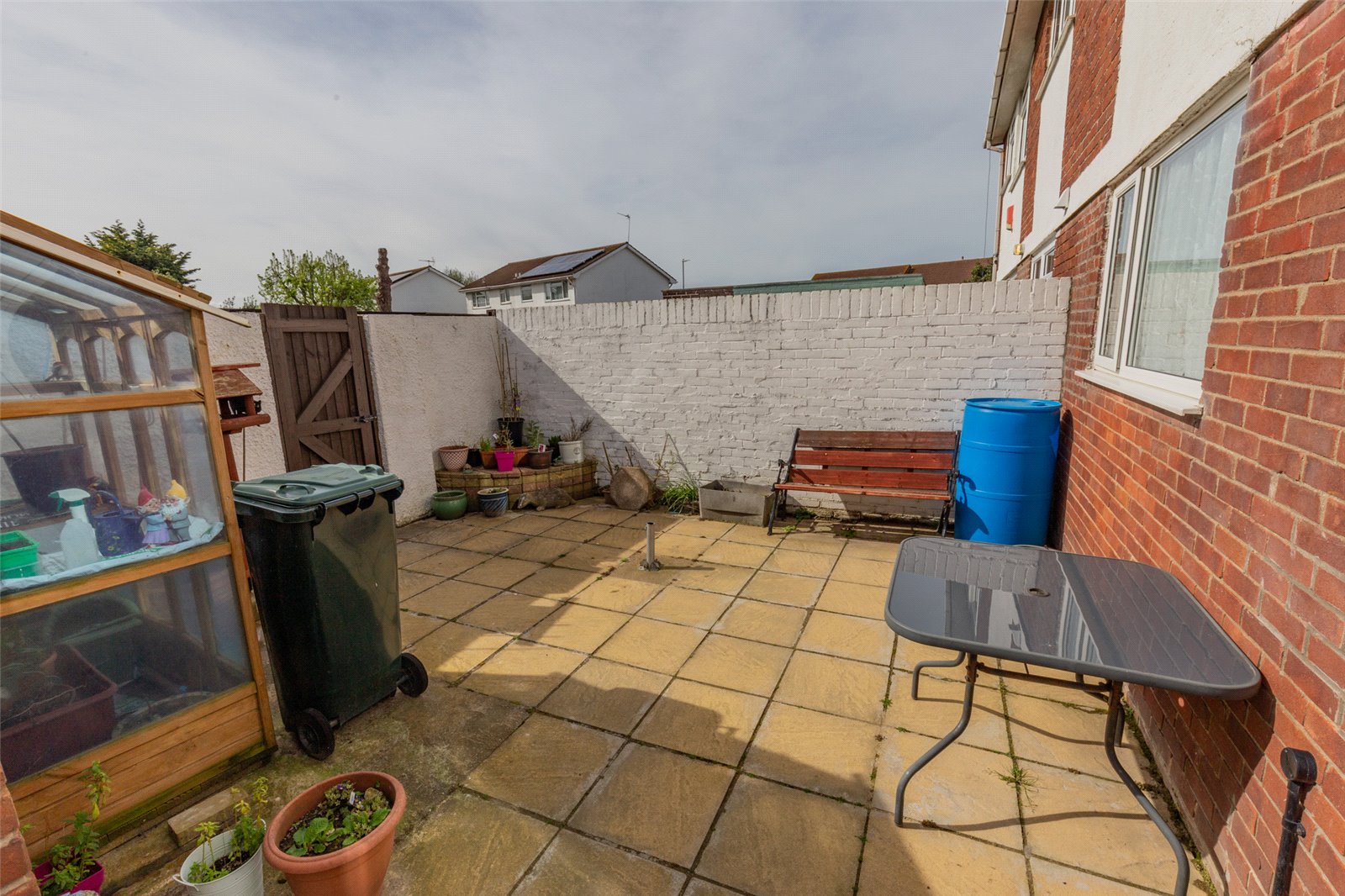 2 bedroom Flat for sale in Severn Beach, Bristol, Gloucestershire