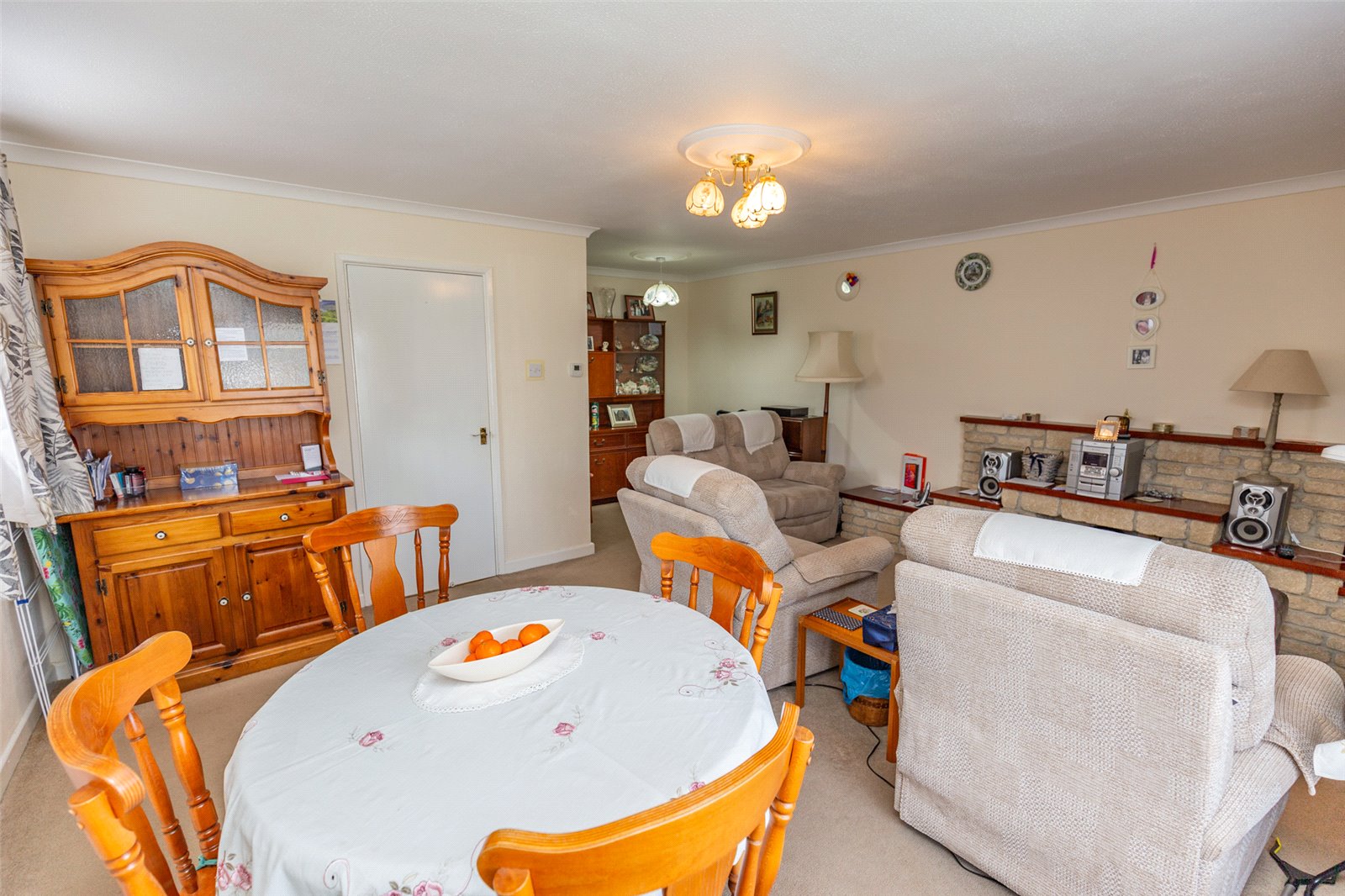 2 bedroom Flat for sale in Severn Beach, Bristol, Gloucestershire