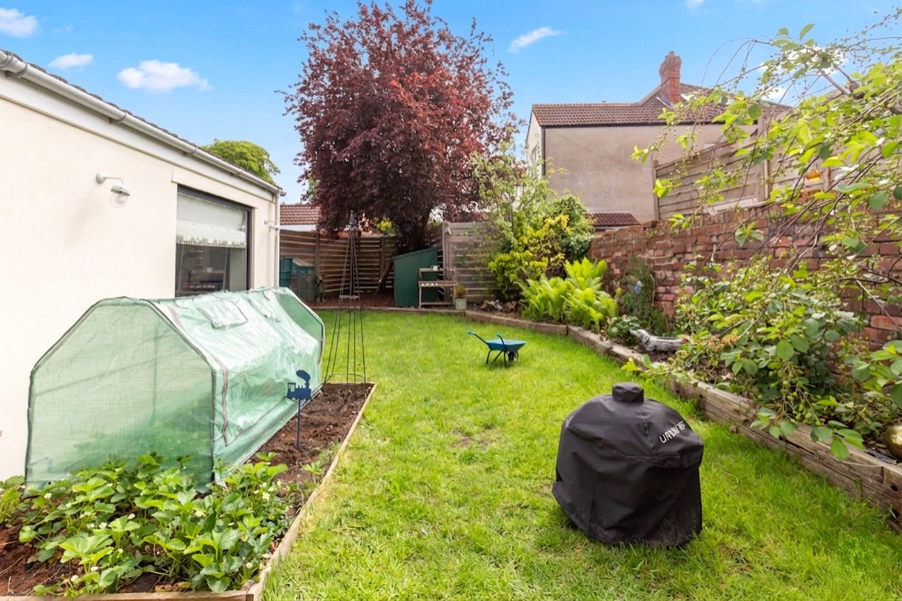 3 bedroom Flat for sale in Westbury-on-Trym, Bristol
