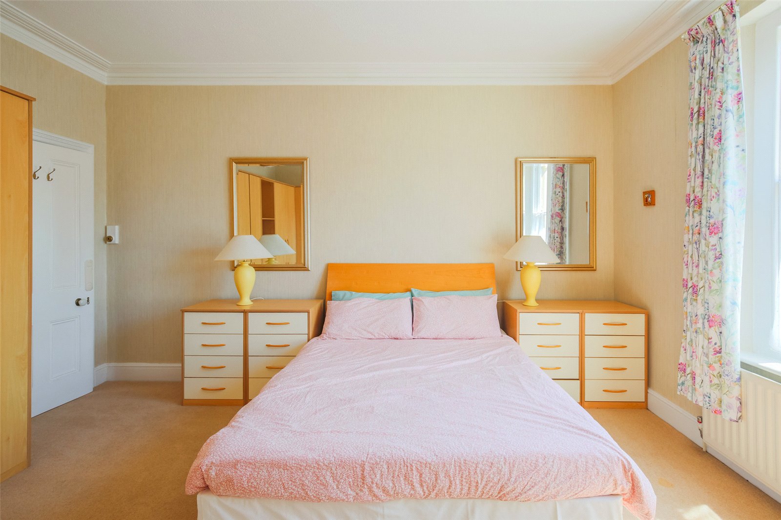 7 bedroom House for sale in Bristol