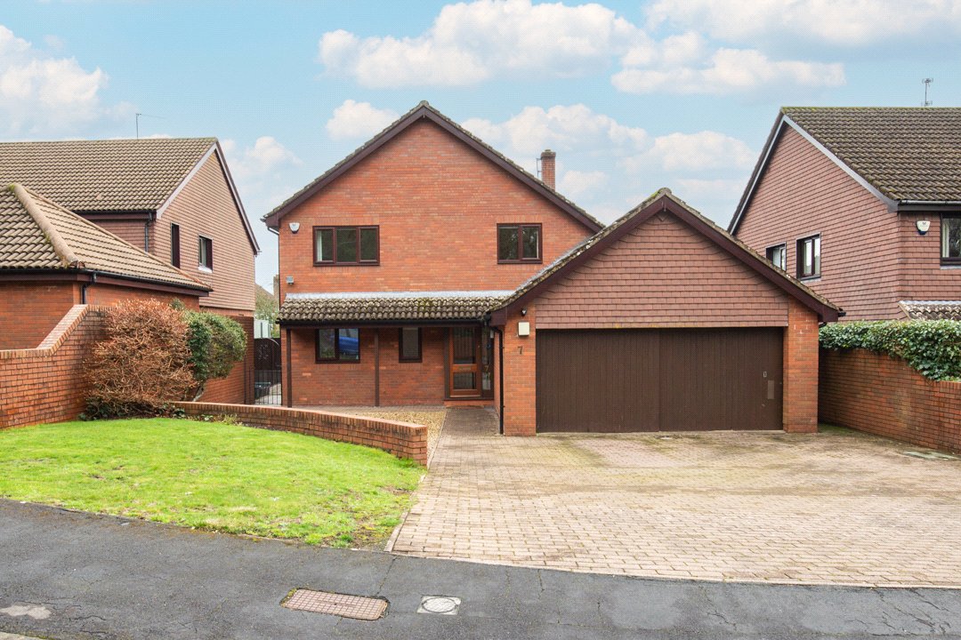 4 bedroom House for sale in Bristol