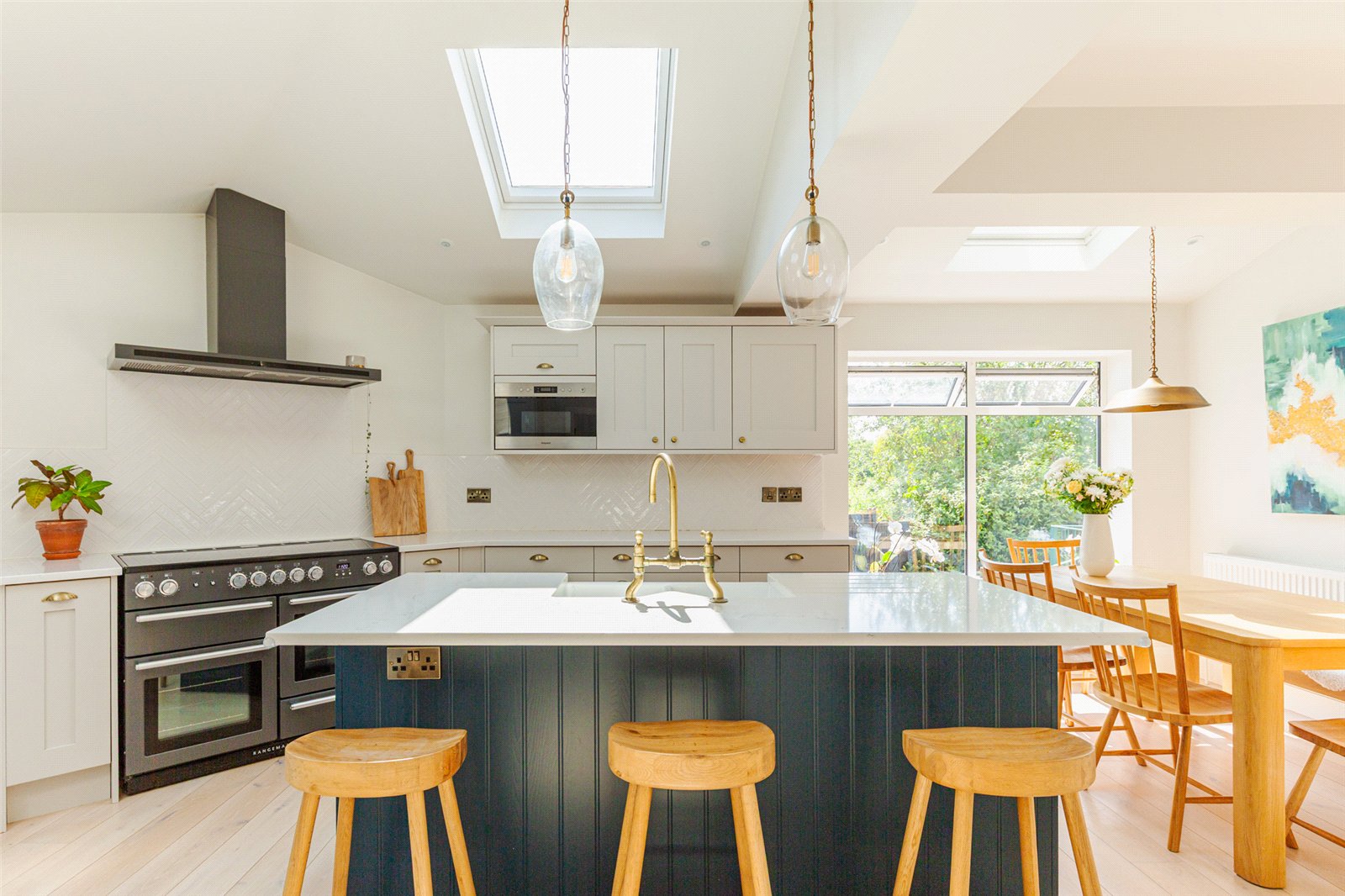 4 bedroom House for sale in Bristol