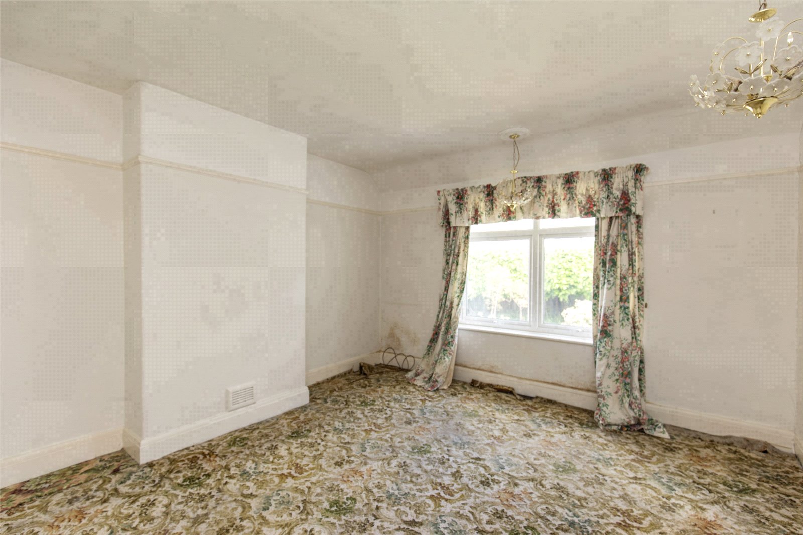 4 bedroom House for sale in Henleaze, Bristol