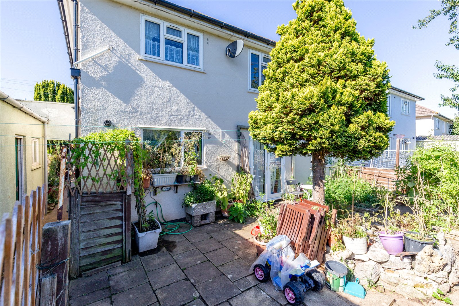 2 bedroom Flat for sale in Bristol
