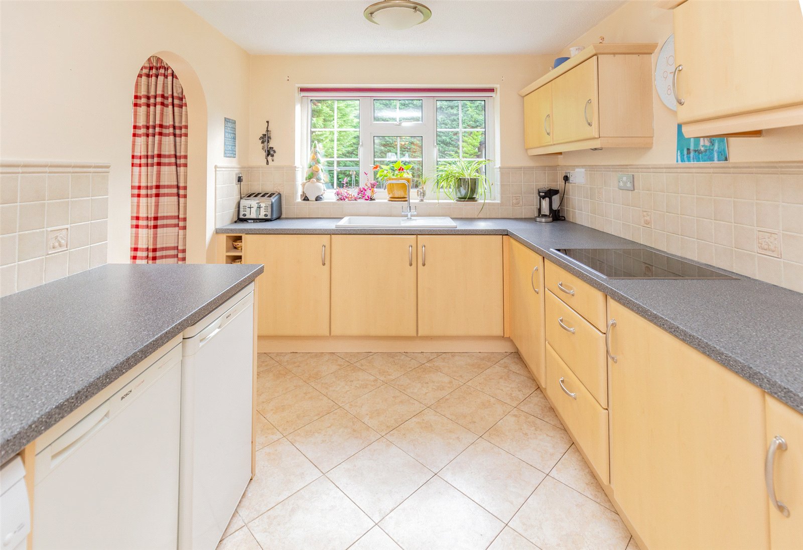 6 bedroom House for sale in Bristol