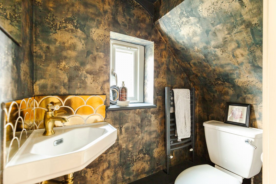 4 bedroom House for sale in Bristol