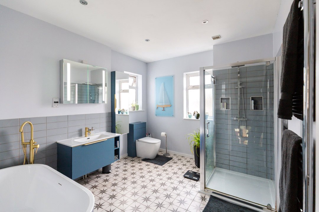 5 bedroom House for sale in Bristol
