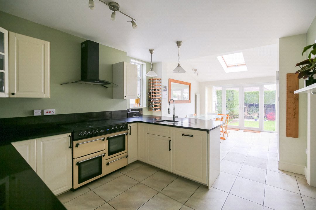 4 bedroom House for sale in Bristol