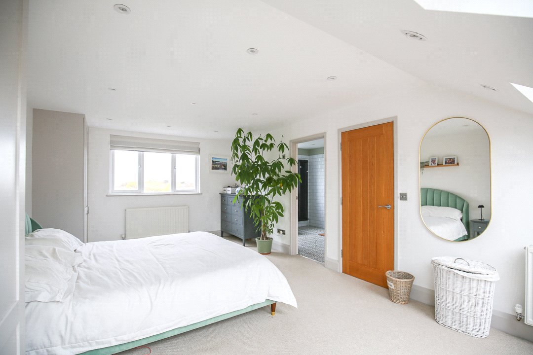 4 bedroom House for sale in Bristol