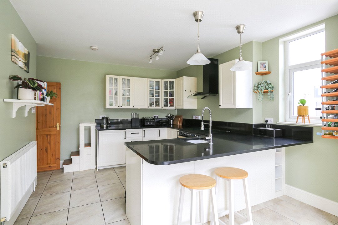 4 bedroom House for sale in Bristol