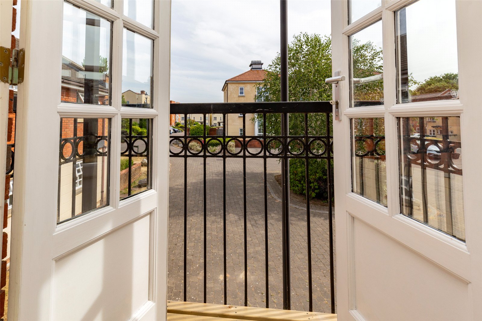2 bedroom Flat for sale in Bristol