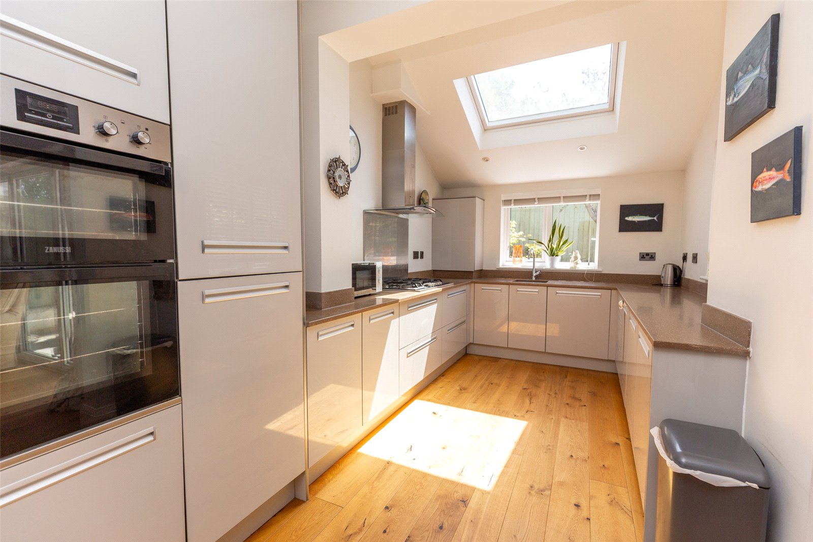 4 bedroom House for sale in Bristol