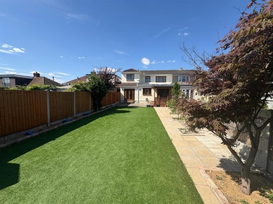 Chestnut Avenue, Hornchurch