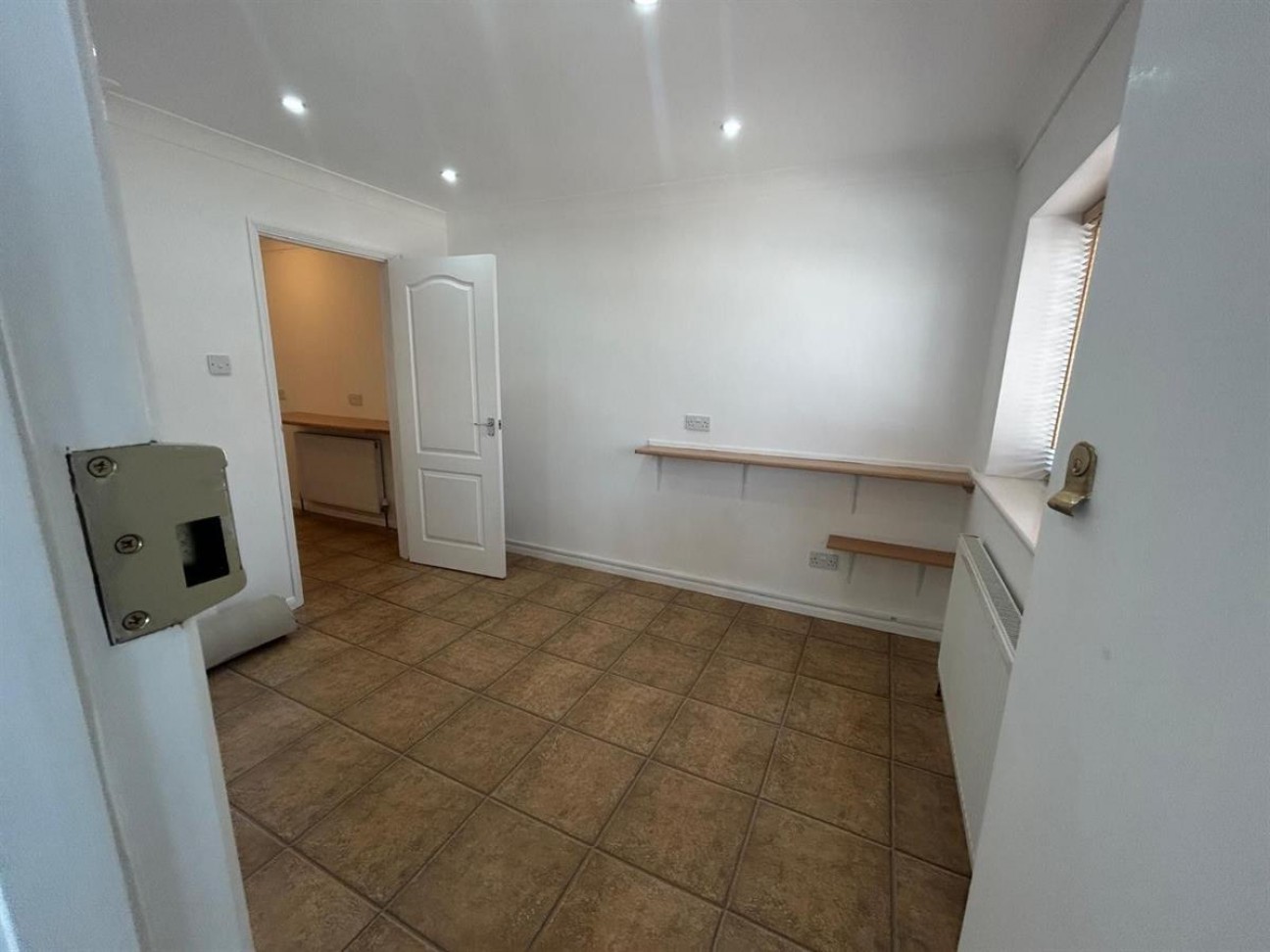 Chestnut Avenue, Hornchurch
