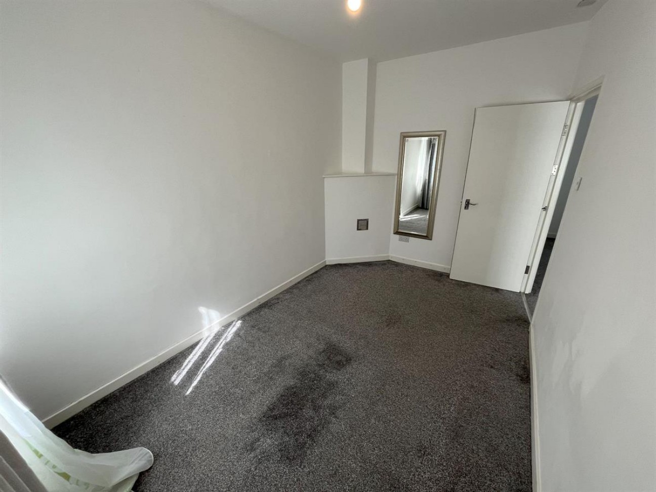 Lindisfarne Road, Dagenham