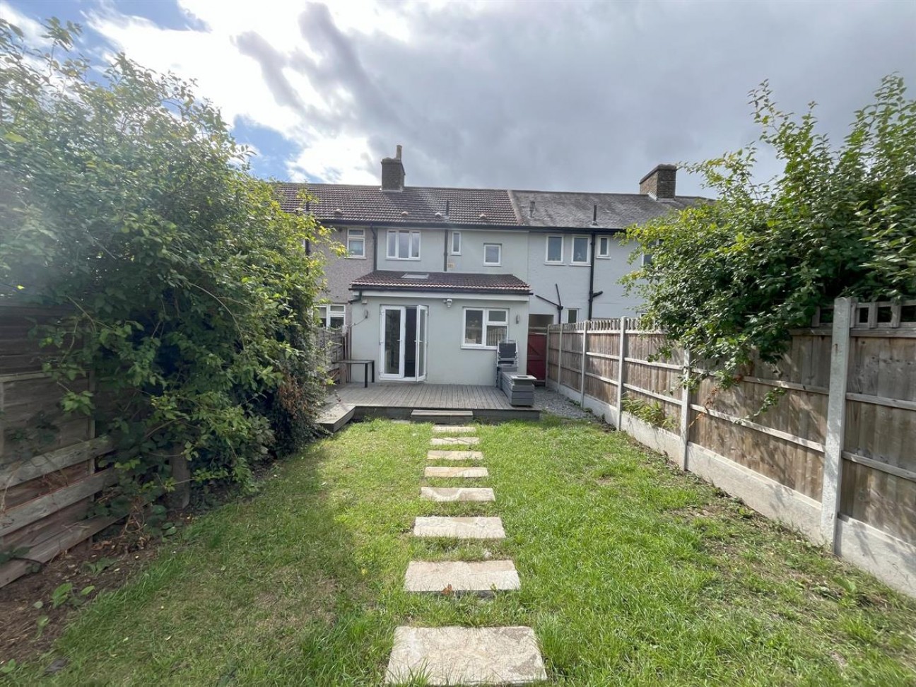 Lindisfarne Road, Dagenham