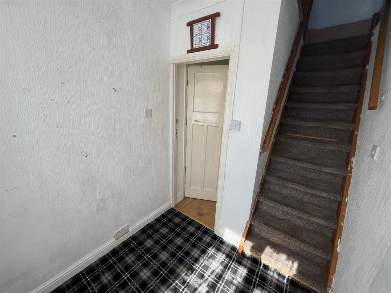 Rosslyn Avenue, Dagenham