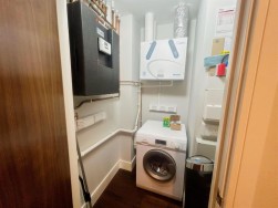 Flat , Avalon Point Silvocea Way, London