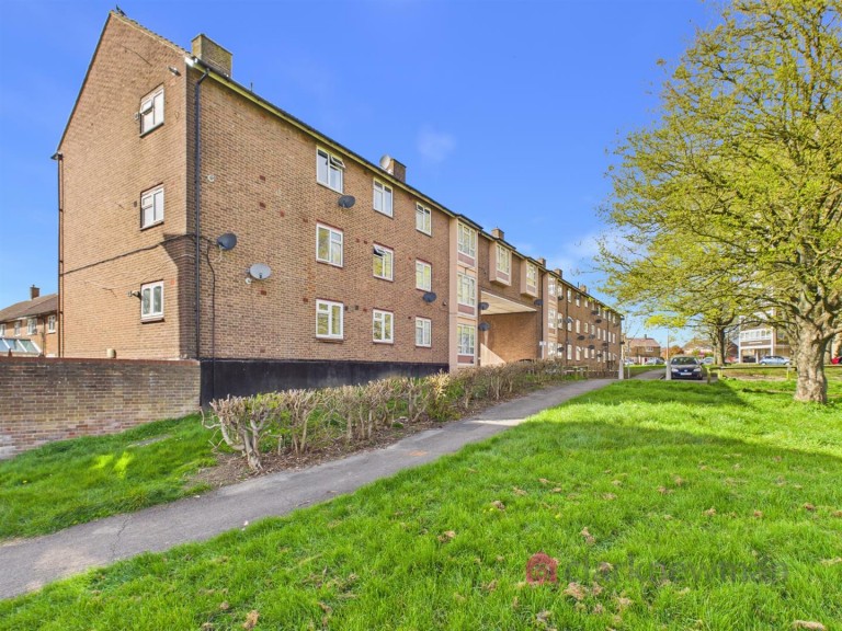 Quarry Spring, Harlow, CM20