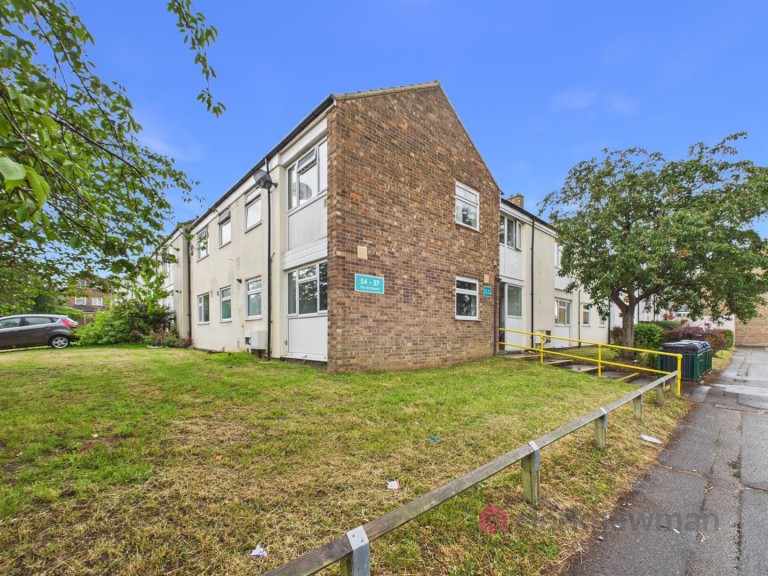 The Hornbeams, Harlow
