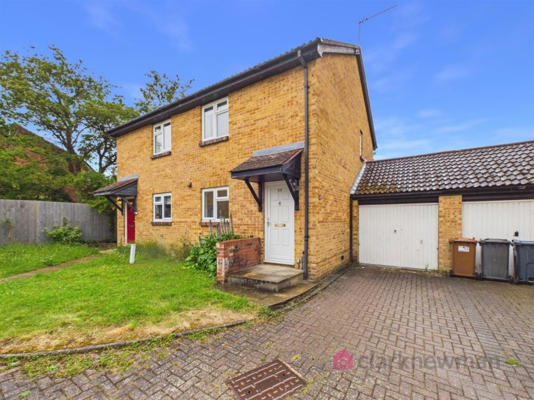 Mathams Drive, Bishop's Stortford, CM23