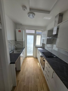 Kelston Road, Barkingside