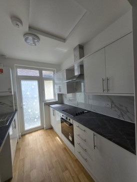 Kelston Road, Barkingside