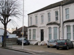 Aldborough Road South, Seven Kings