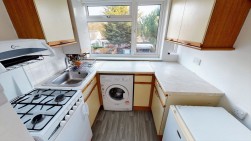 Fulwell Avenue, Clayhall