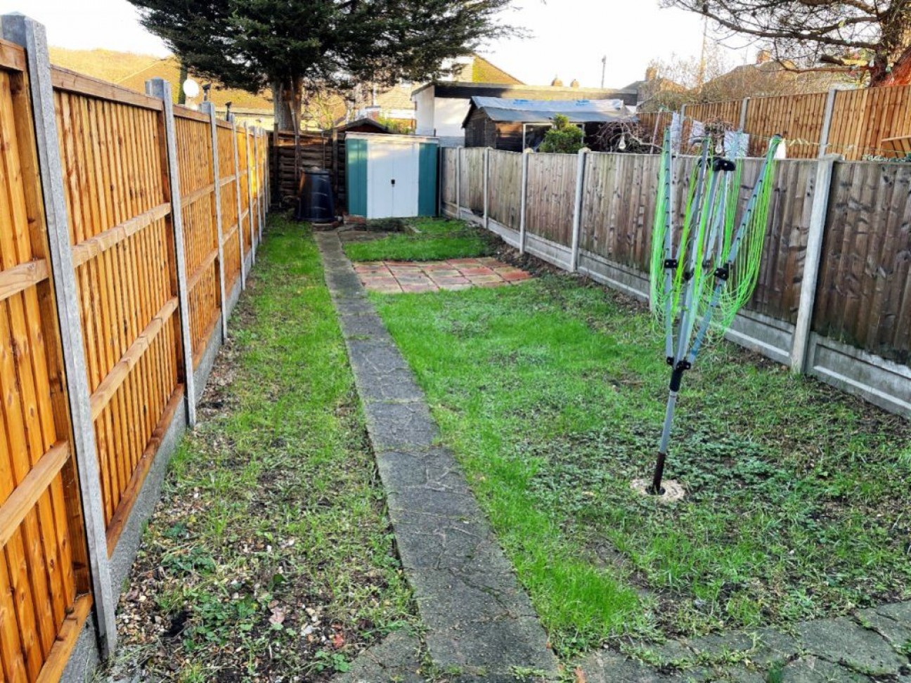 Fulwell Avenue, Clayhall