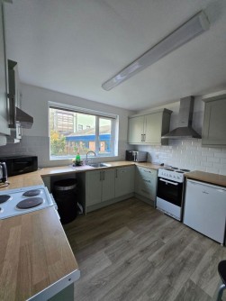 Aldborough Road South