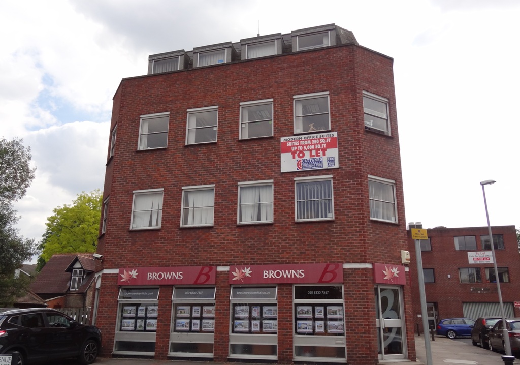 Park Terrace, Worcester Park, KT4 7JZ