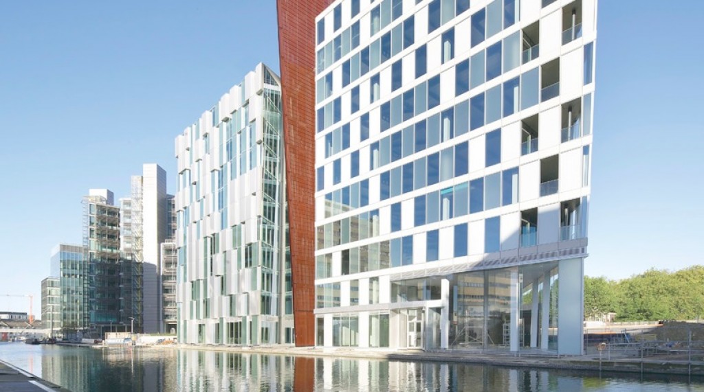 Merchant Square, Paddington, W2 1AY