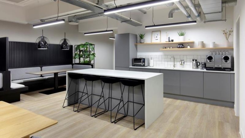 Newman Street, Fitzrovia, W1T 3EQ