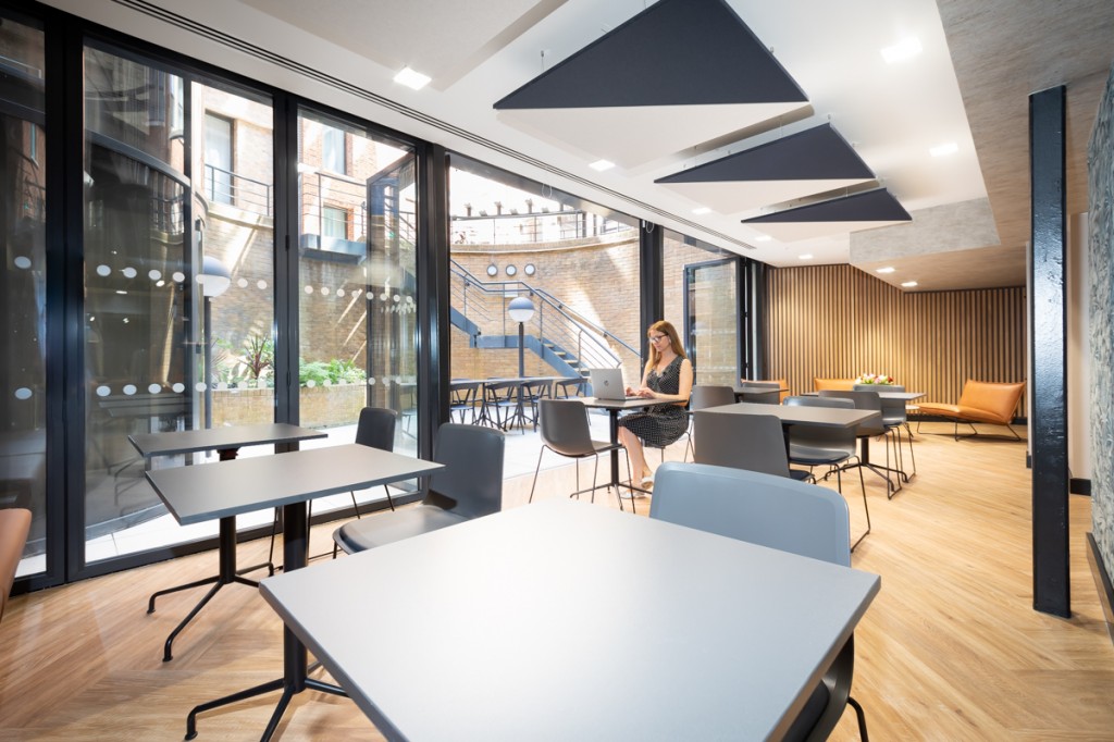 Giltspur Street, Farringdon, London, EC1A 9DD