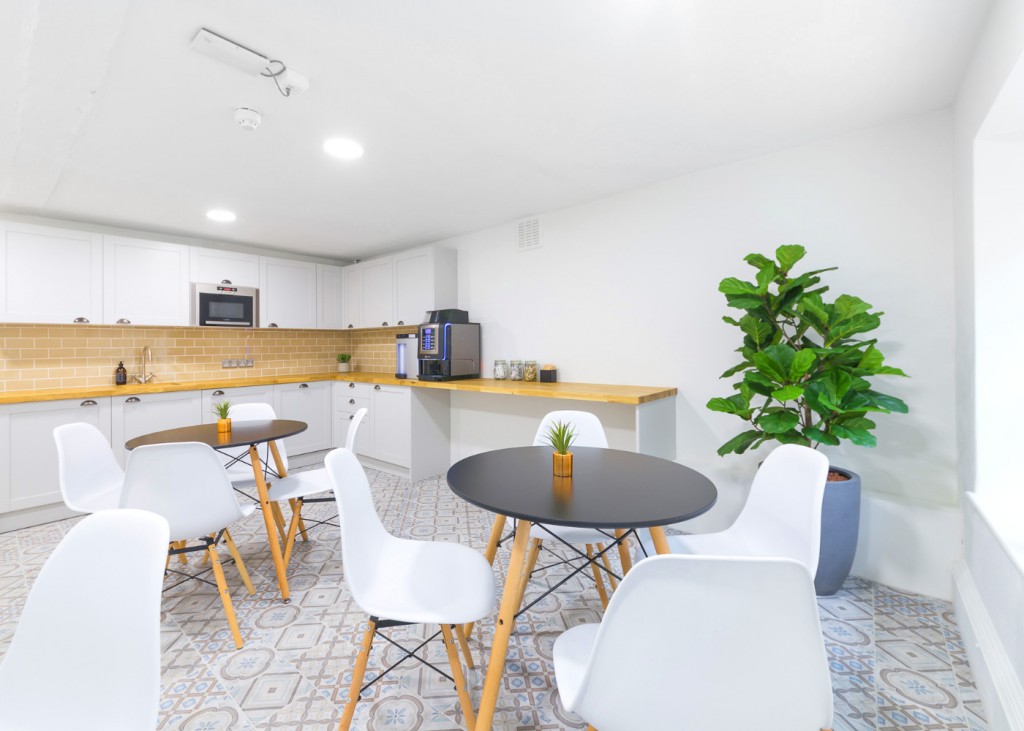 Red Lion Square, London, WC1R 4QH