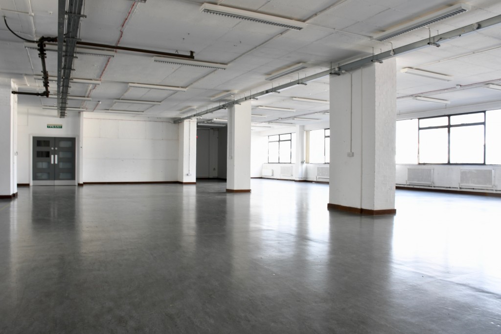Commercial Road, Aldgate, London, E1 1LA