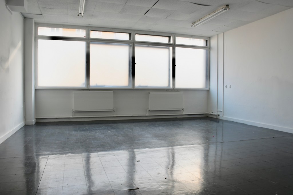 Commercial Road, Aldgate, London, E1 1LA