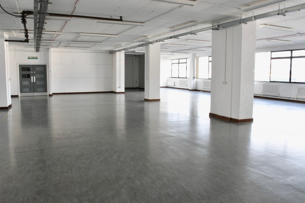 Commercial Road, Aldgate, London, E1 1LA