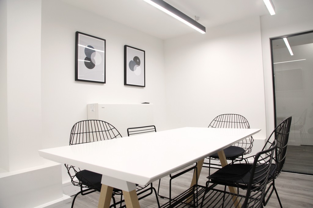 David Mews, London, W1U 6EG