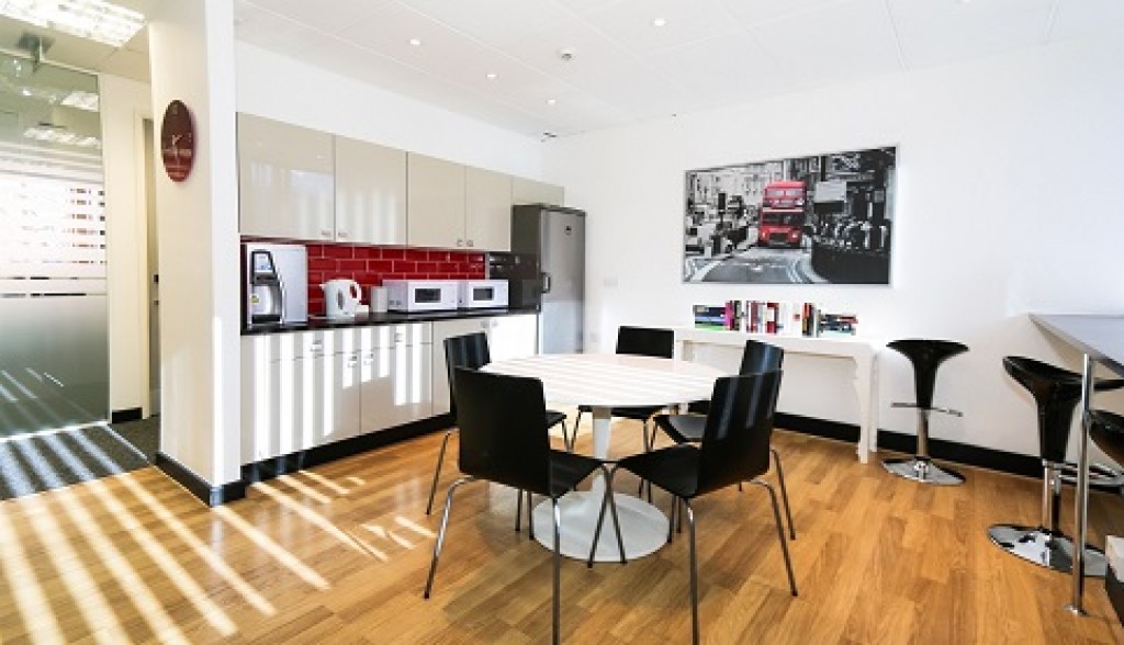 Vauxhall Bridge Road, Victoria, SW1V 1AD