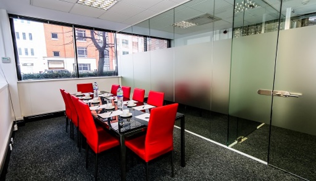 Vauxhall Bridge Road, Victoria, SW1V 1AD