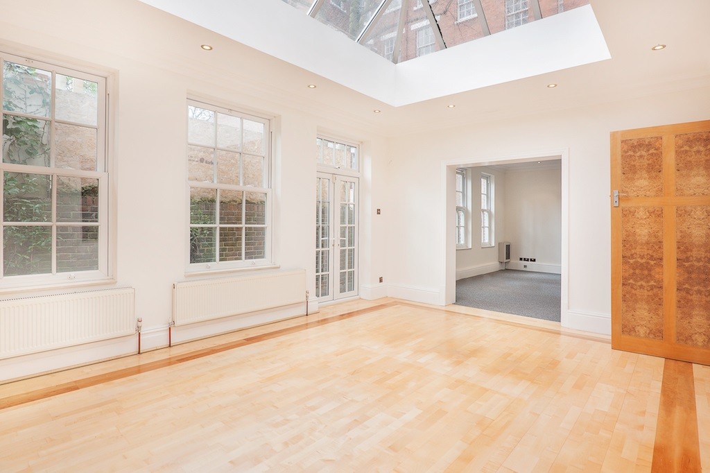 Circus Road, St. Johns Wood, NW8 9JH