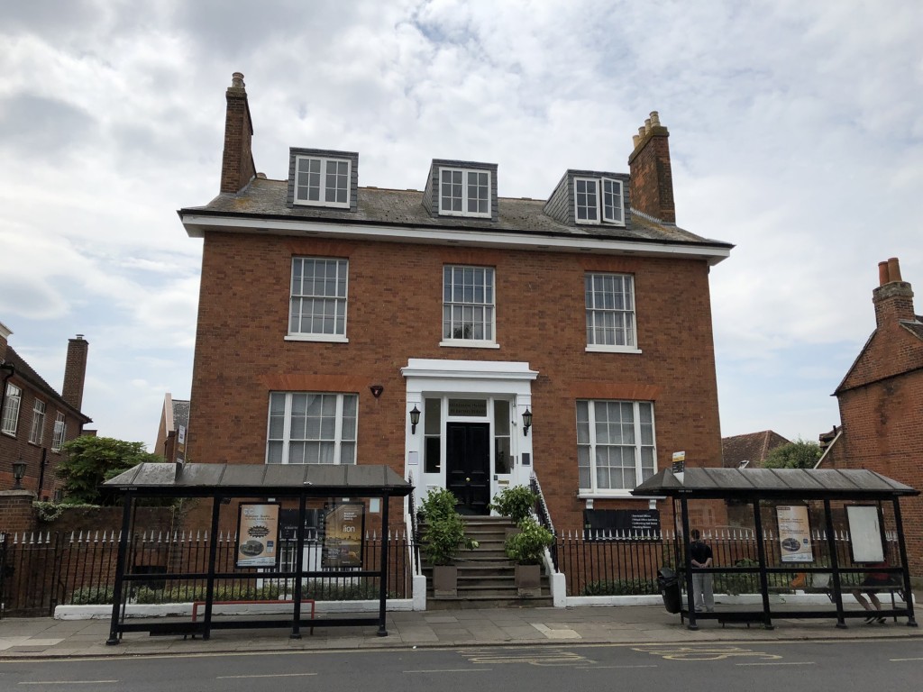 Broad Street, Wokingham, RG40 1AH