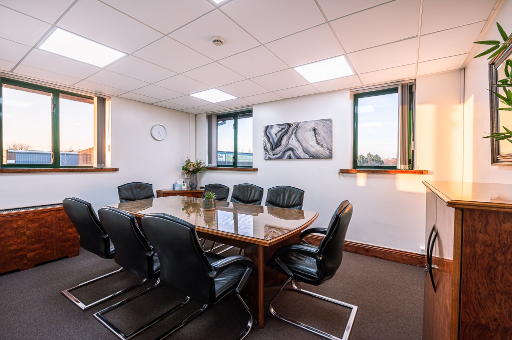 Beza Road, Leeds, LS10 2BD