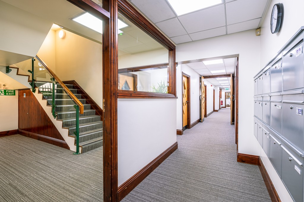 Beza Road, Leeds, LS10 2BD