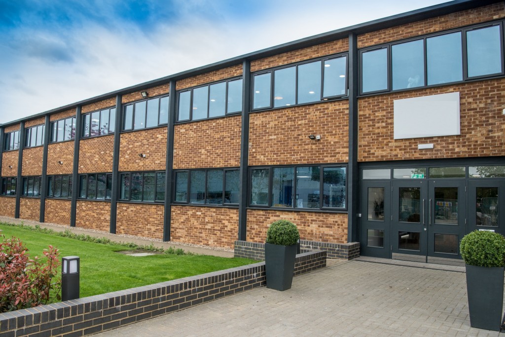 Downsview Road, Wantage, OX12 9FF