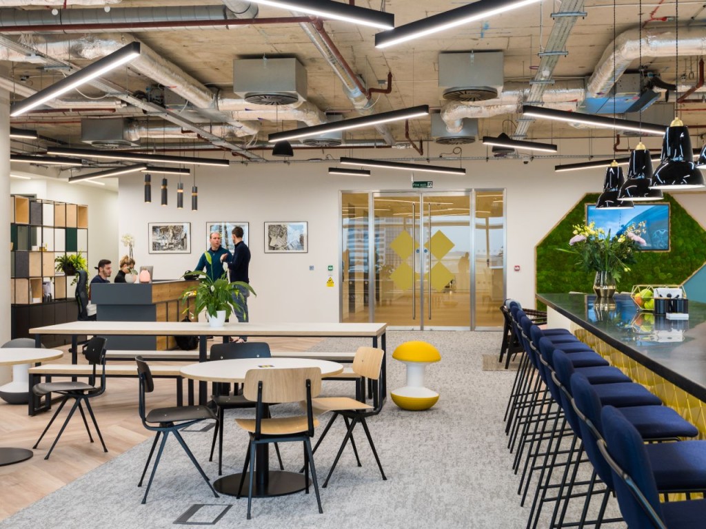 Venture X Building 7 566, Chiswick Park, Chiswick High Road, Chiswick Park, London, W4 5YG
