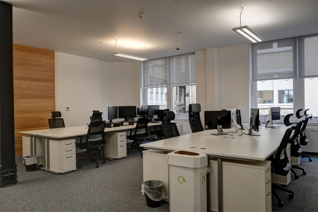 Finsbury Circus, Moorgate, EC2M 5SQ
